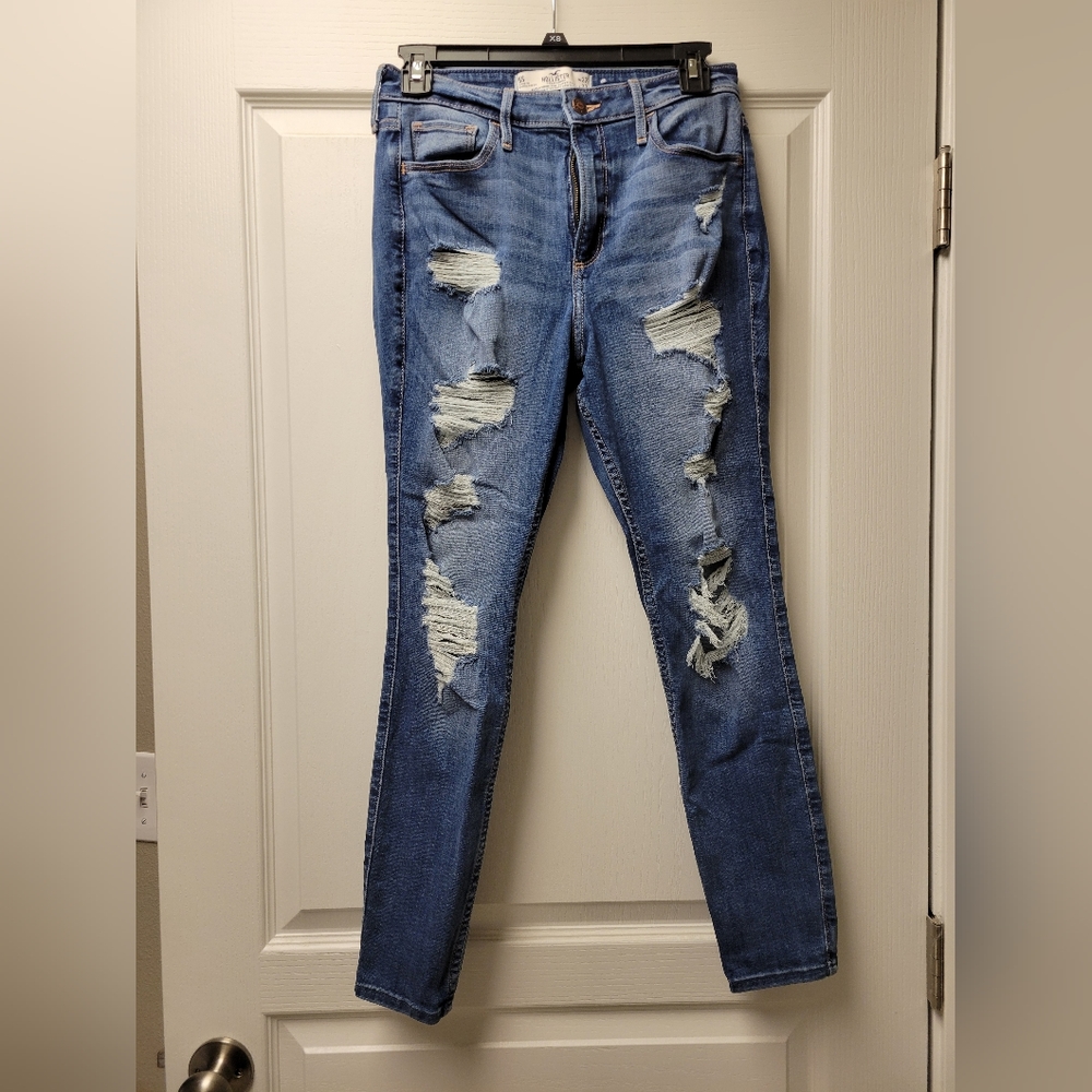 Hollister Curvy high-rise super skinny jean
